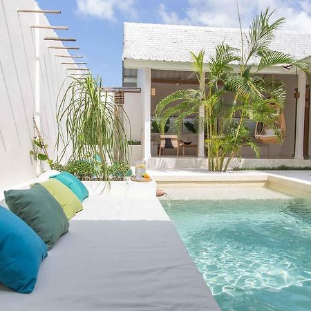 Villa Azcoyen - 3Br Villa In Canggu Exteriör bild