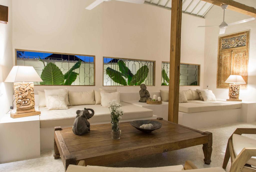 Villa Azcoyen - 3Br Villa In Canggu Exteriör bild