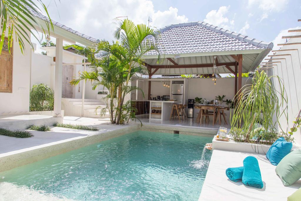 Villa Azcoyen - 3Br Villa In Canggu Exteriör bild